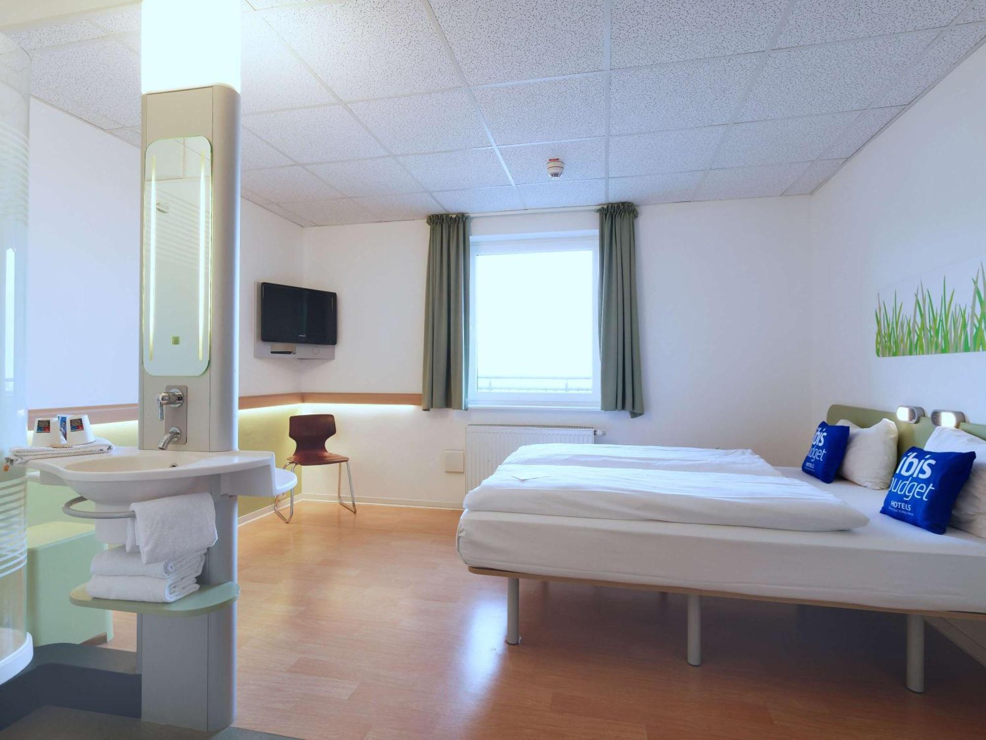 Ibis Budget Hotel Bonn Sued Königswinter Eksteriør billede